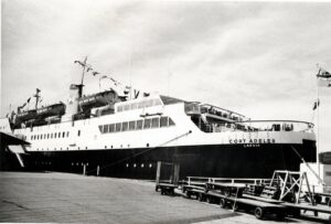 cort-adeler1_0
